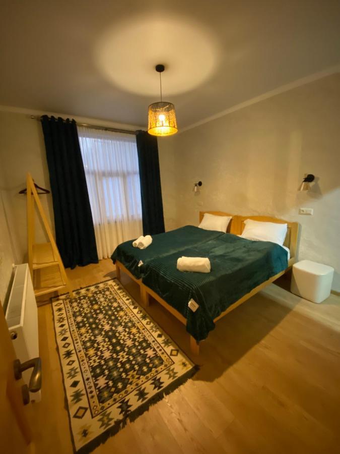 Guesthouse Shampriani 메스티아 외부 사진
