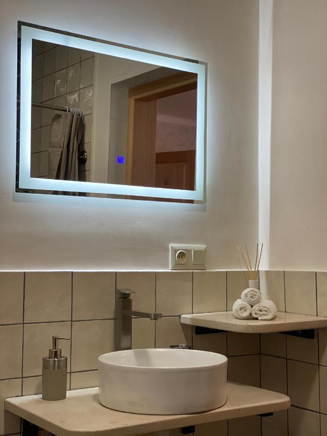 Guesthouse Shampriani 메스티아 외부 사진
