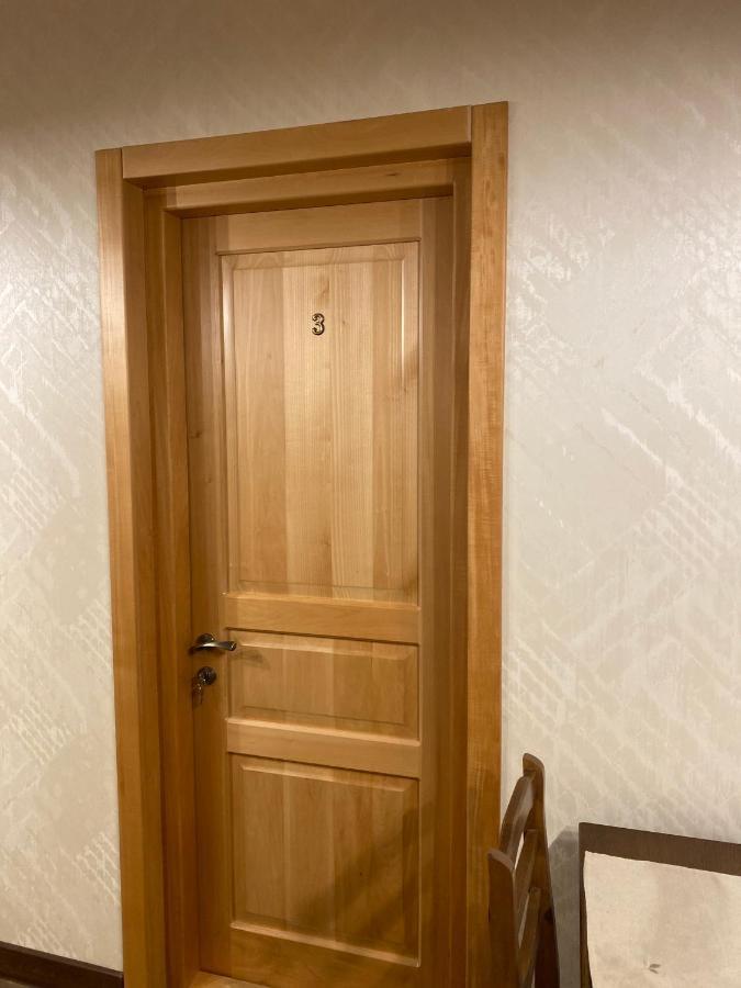 Guesthouse Shampriani 메스티아 외부 사진